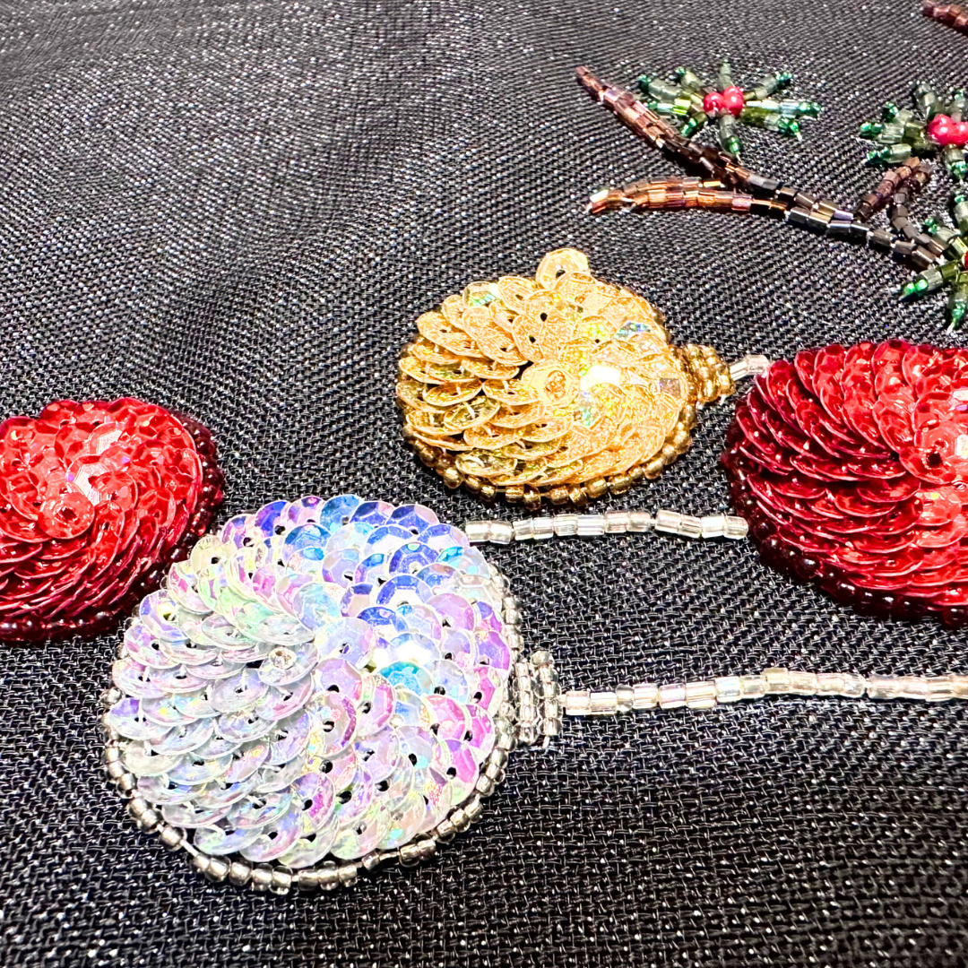 Winter Cottage Beaded Table Runner – Handmade Holiday Décor