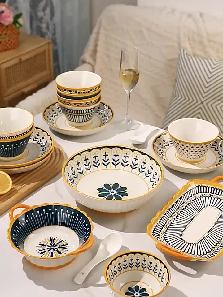 Nordic Style Ceramic Tableware Set – 29 or 47 Pieces of High-End Dinnerware