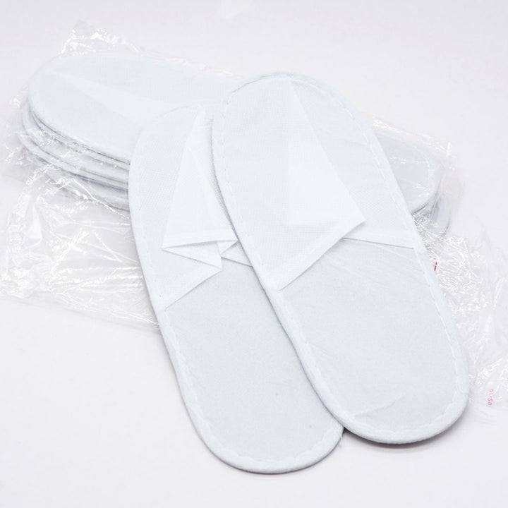 Roomsium Guest Indoor Slippers 30 Pairs White Bulk Pack by Roomsium for people and prepared rooms