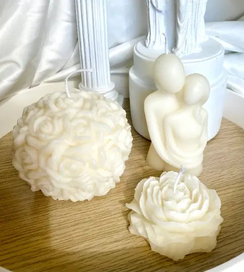 Rose Blossom Scented Candle - Roomsium