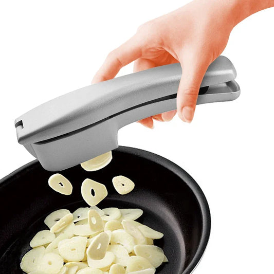 Manual Garlic Press – Heavy-Duty Aluminum Alloy Garlic Crusher & Slicer