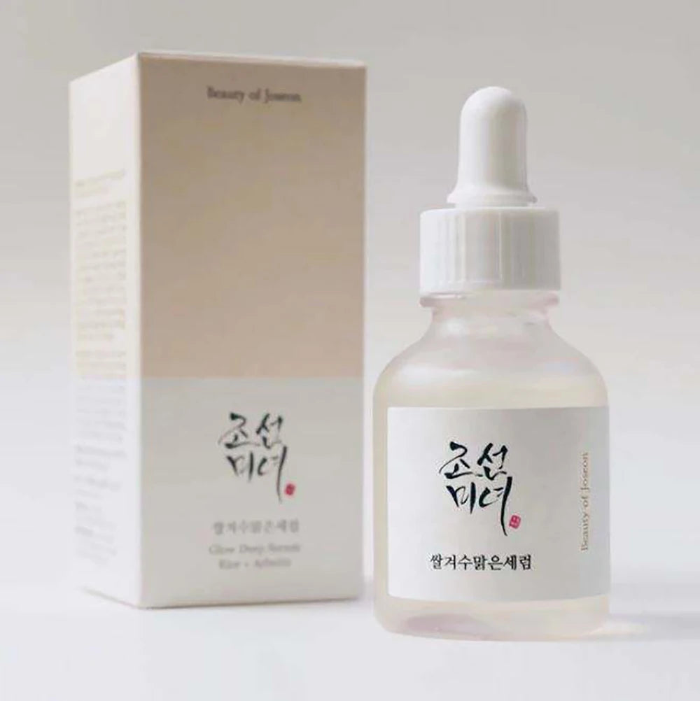 Korean-Style Calming Glow Serum – Green Tea, Niacinamide & Snail Mucin - Roomsium