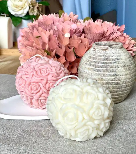 Rose Blossom Scented Candle - Roomsium