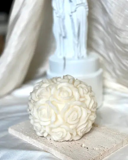 Rose Blossom Scented Candle - Roomsium